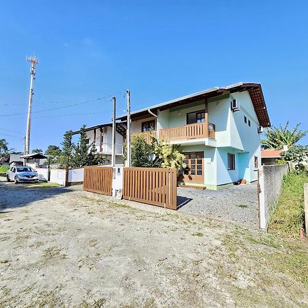 Sobrado Com Piscina Em Mariscal Bombinhas Rutilio N 350 Villa Eksteriør bilde